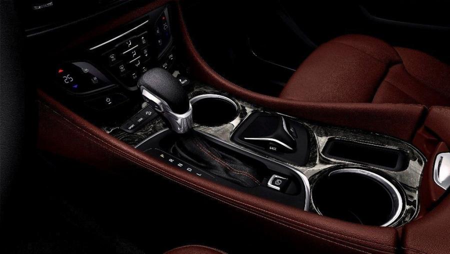  Buick Envision 2015 года  (фото 10 из 20)